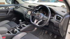 Nissan Qashqai 1.2 DiG-T N-Connecta 5dr Petrol Hatchback